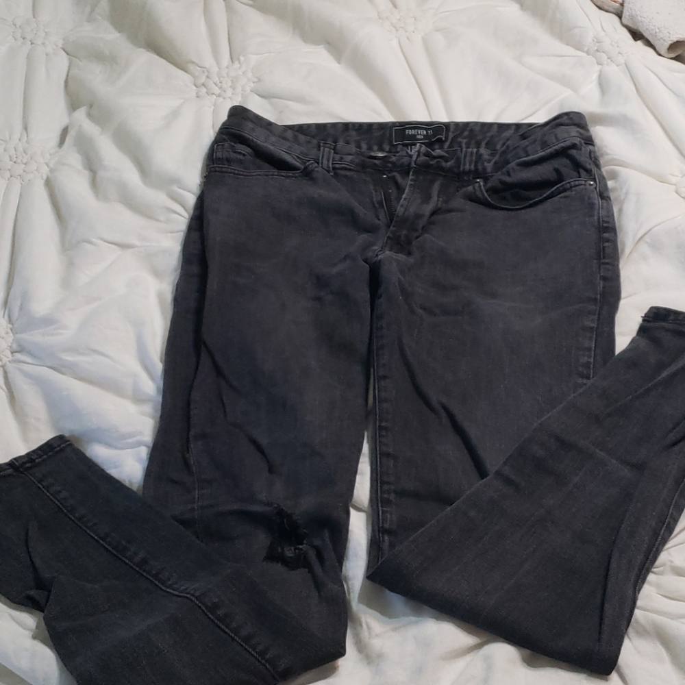 Forever 21 men's stretch  jeans
